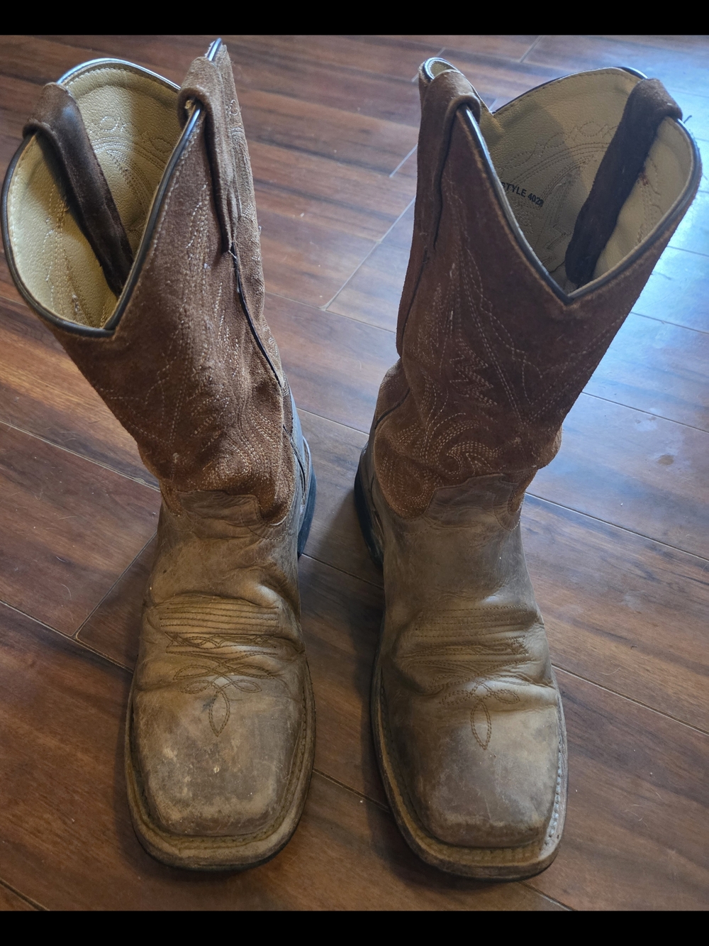 Men's Smokey Mountain Brown Leather Cowboy Boots Square Toe Work Boot Size 9